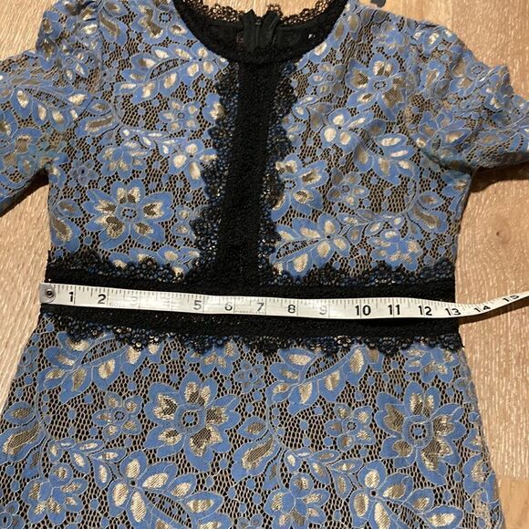 Few Moda Steel gray lace dress with black lace accents-Fits a small - Picture 7 of 12